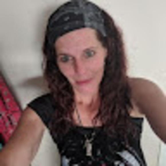 Meet your Posher, Killagirl - Picture 1 of 1